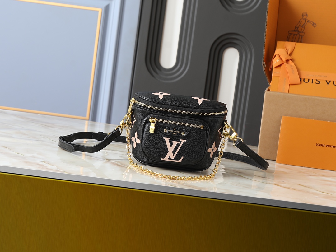 Louis Vuitton LV Classic Handbag Premium Canvas Detachable Strap Weekend Getaway Authentic Style